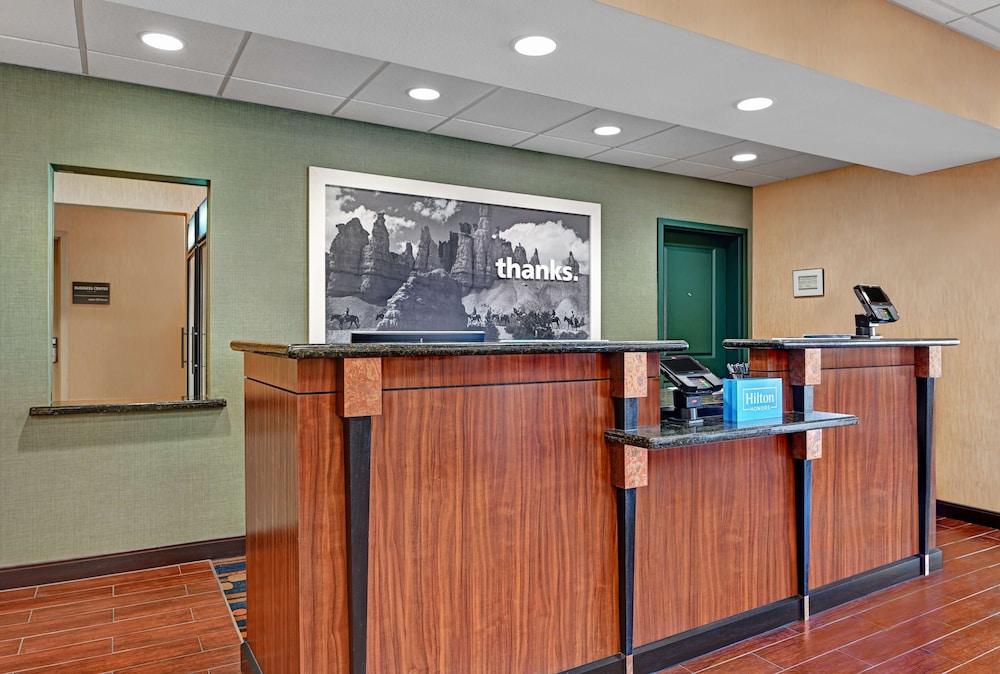 Hampton Inn Deming - photo 5