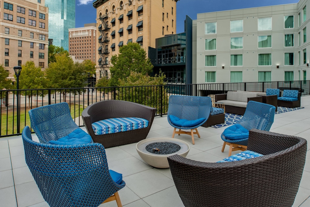 Fairfield Inn & Suites Fort Worth Downtown Convention Center - photo 36