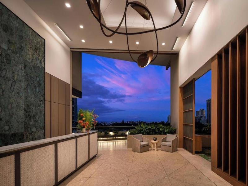 The Ritz Carlton Residences Waikiki Beach - photo 13