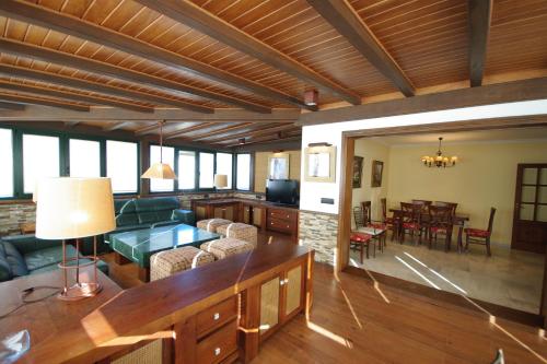 Atico centro Conil — 4-Star Luxury Hotel in Conil De La Frontera, Spain