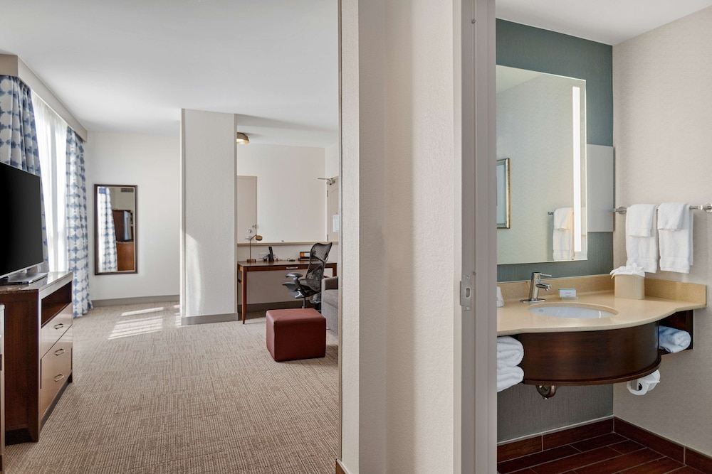 Hilton Garden Inn New Orleans French Quarter CBD - photo 24