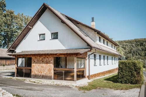 U Ztraceného potoka — hotel in Vapenna