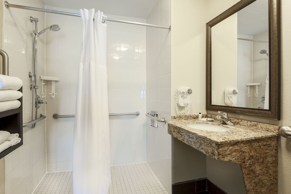 Staybridge Suites Columbus Dublin - photo 27