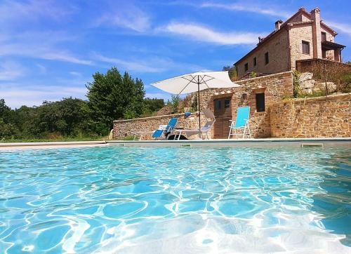 Podere San Selvatico — 4-Star Luxury Hotel in Citta Della Pieve, Italy