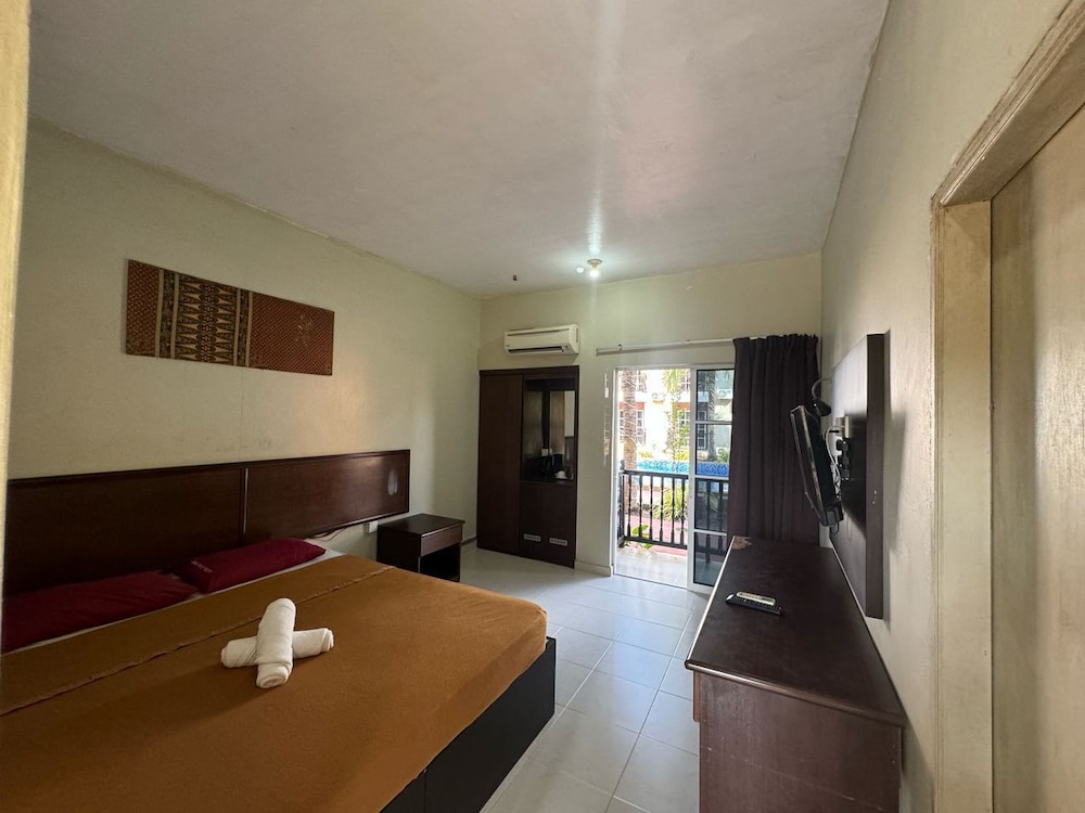 Mersing Beach Resort — Mersing — photo 3