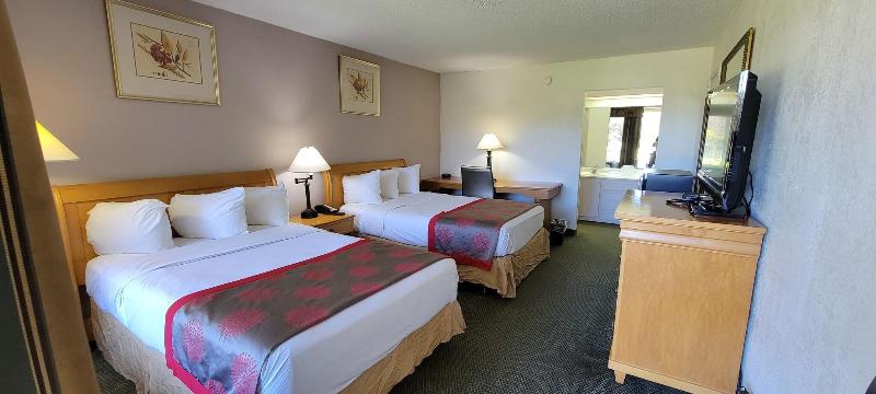 Ramada by Wyndham & Suites Warner Robins - photo 13