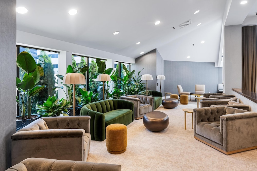 DoubleTree by Hilton Fairfield Hotel & Suites - photo 49