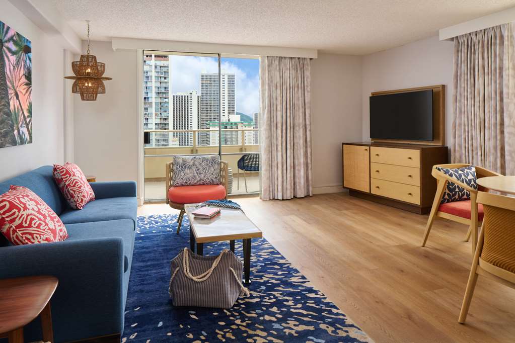 Outrigger Waikiki Paradise Hotel - photo 67