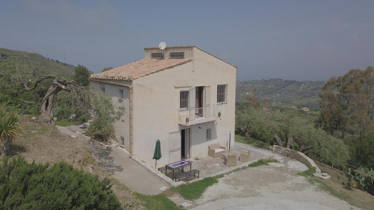 Casa Margaret — 4-Star Luxury Hotel in Collesano, Italy