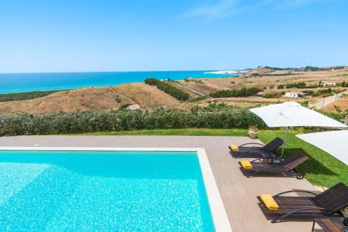 Villa Anthea — 4-Star Luxury Hotel in Montallegro, Italy