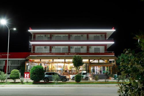 Autogrill Hotel restaurant & Camping in Gjirokaster, Albania