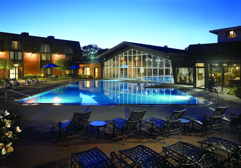 Pheasant Run Resort — Saint Charles