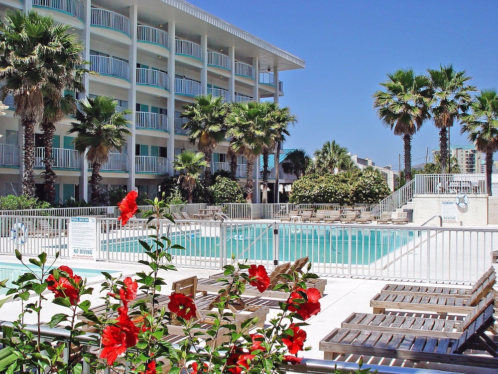 Boardwalk Beach Hotel - photo 92