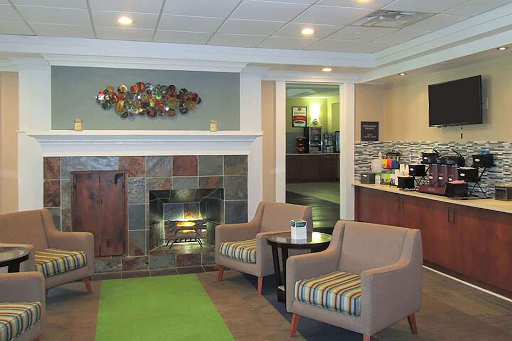 Days Inn By Wyndham Cedartown GA - photo 2