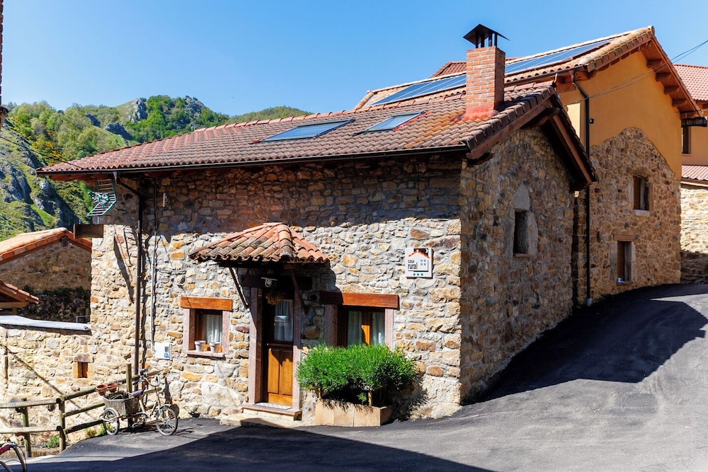 El Refugio I de Verdiago — hotel in Cremenes