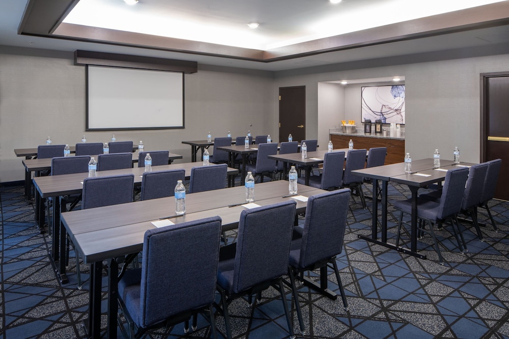 Courtyard by Marriott Decatur - photo 32