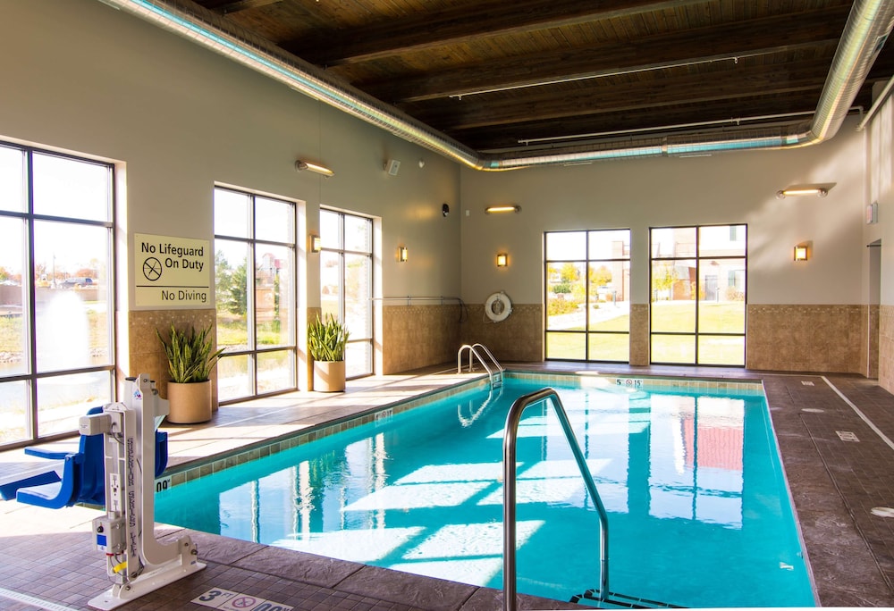 Hampton Inn Orange City - photo 28