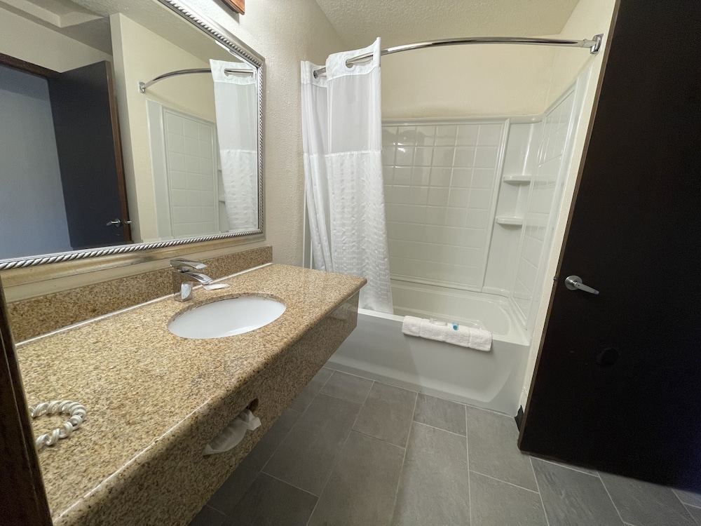 Sunnyside Inn & Suites - photo 71