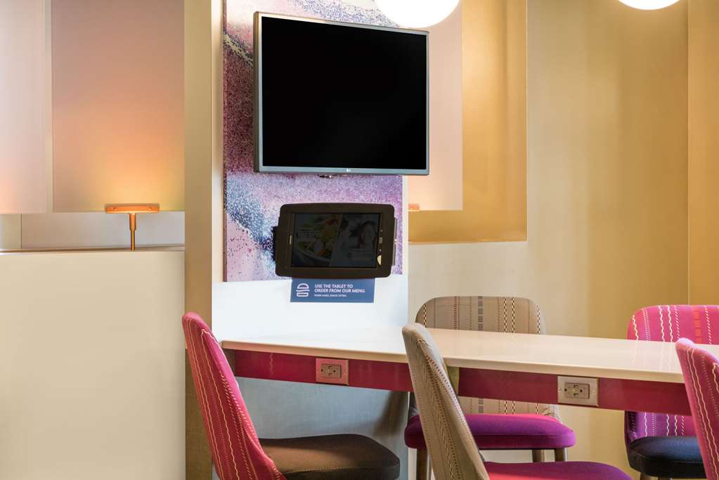 Sonesta Milwaukee West Wauwatosa - photo 46
