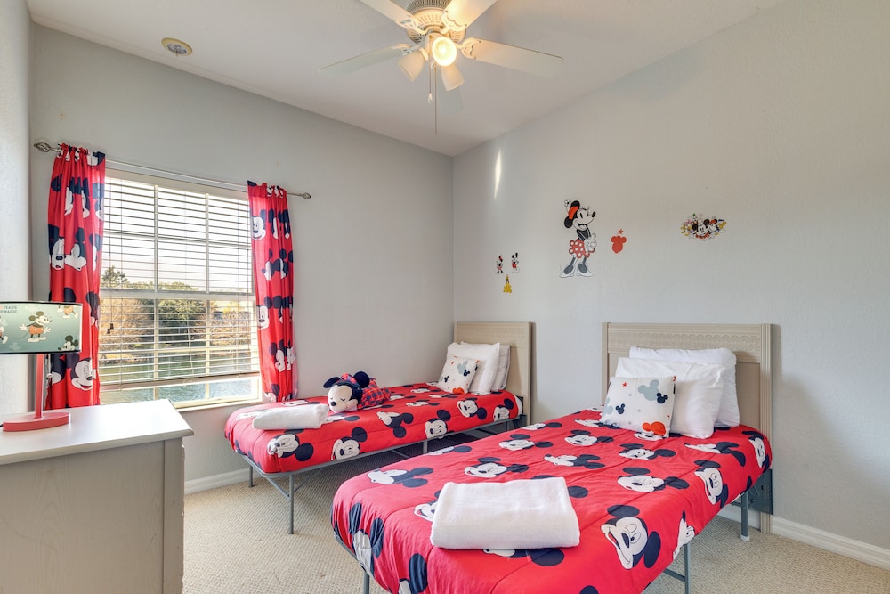 6 Mi to Disney: Waterfront Gem w Resort Perks - photo 19