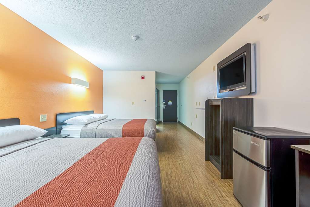 Motel 6 Indianapolis Carmel - photo 12