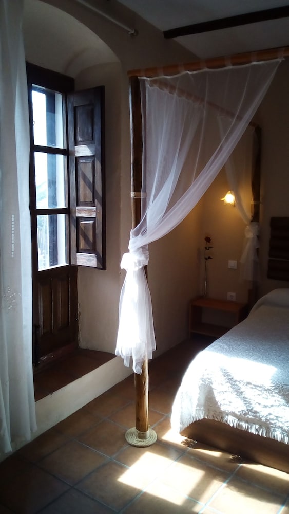 Casa Rural La Posada De Maria 4951017 — Malpartida De Caceres