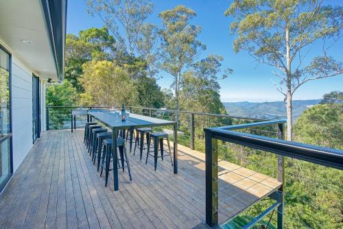 Misty Mountain View A Tree lined Tropical Oasis - last minute hotel in Lower Beechmont