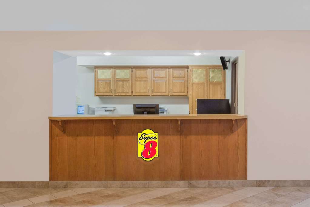 Super 8 by Wyndham Winnemucca NV - photo 4