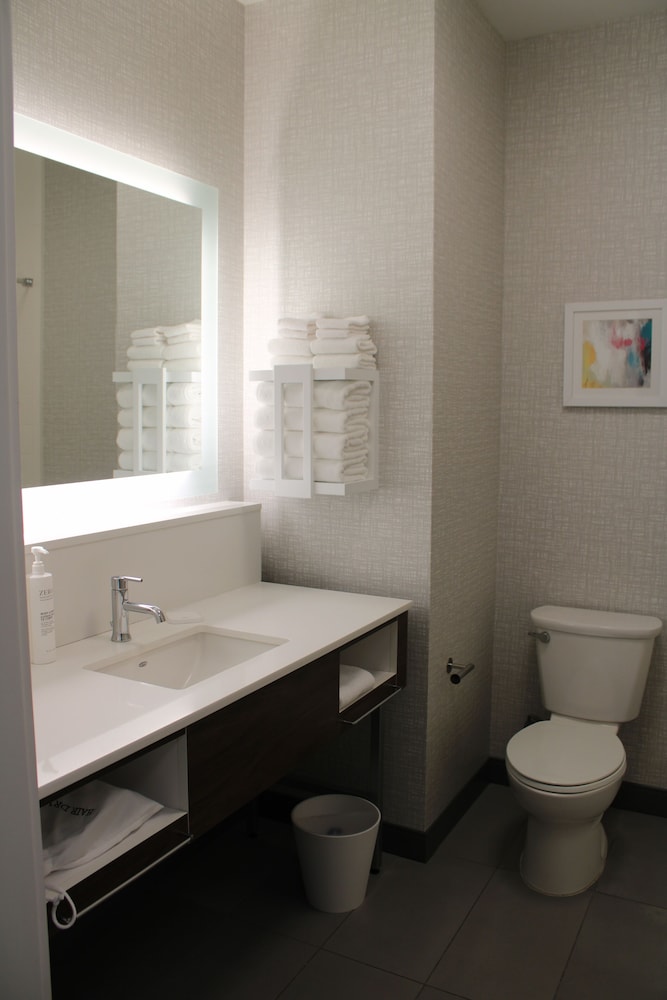 Hampton Inn & Suites Pekin Peoria Area - photo 15