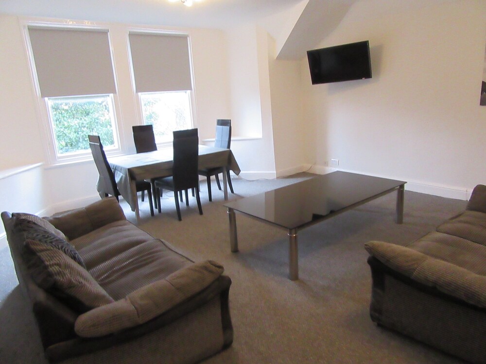No 9 At Ivanhoe - carbon neutral hotel in Liverpool