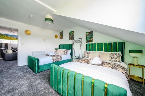 3F421 For your Relaxed Cosy stay Free Parking — 4-Star Luxury Hotel in Batley, United Kingdom