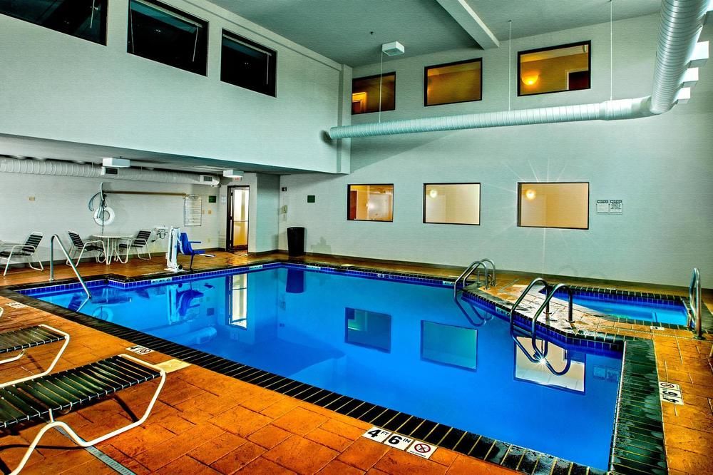 The Lotus Suites at Midlane - photo 17