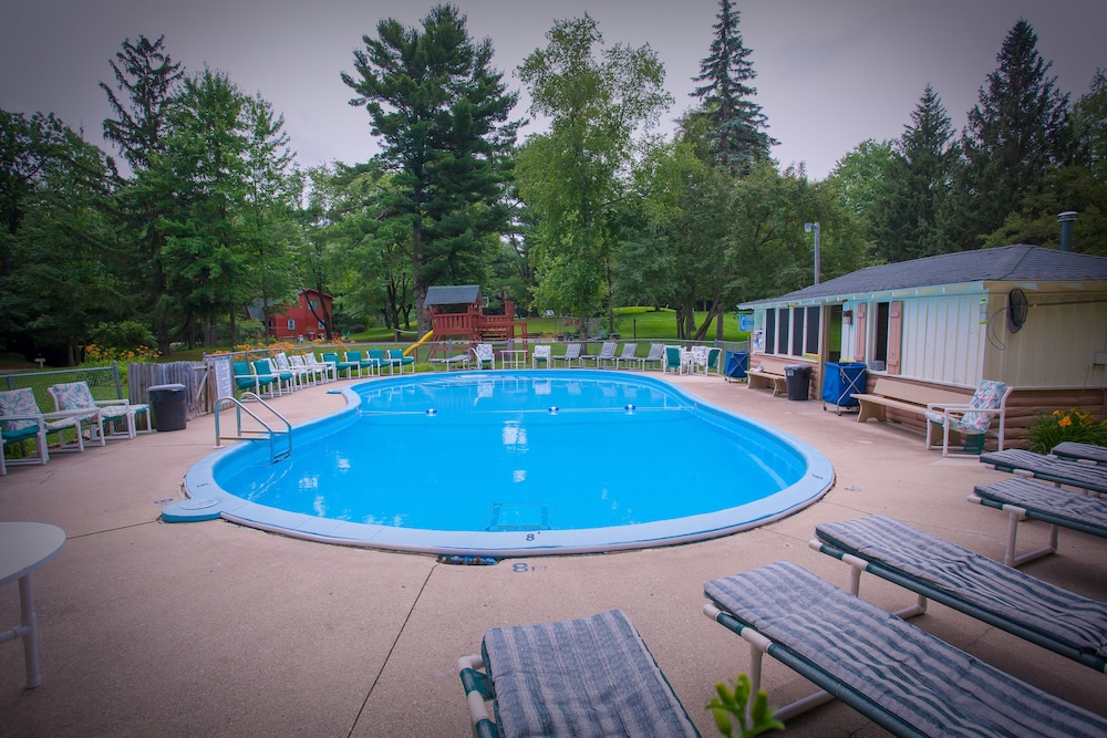 Birchcliff Resort - photo 110