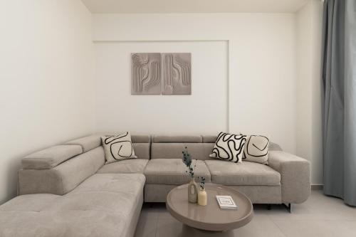 LY Emerald Suite City Center — 4-Star Luxury Hotel in Thessaloniki, Greece