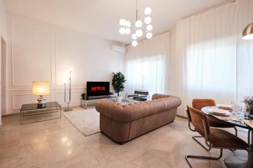 Elegante Appartamento Con 3 Camere Da Letto Vicino Il Centro — 4-Star Luxury Hotel in Rome, Italy