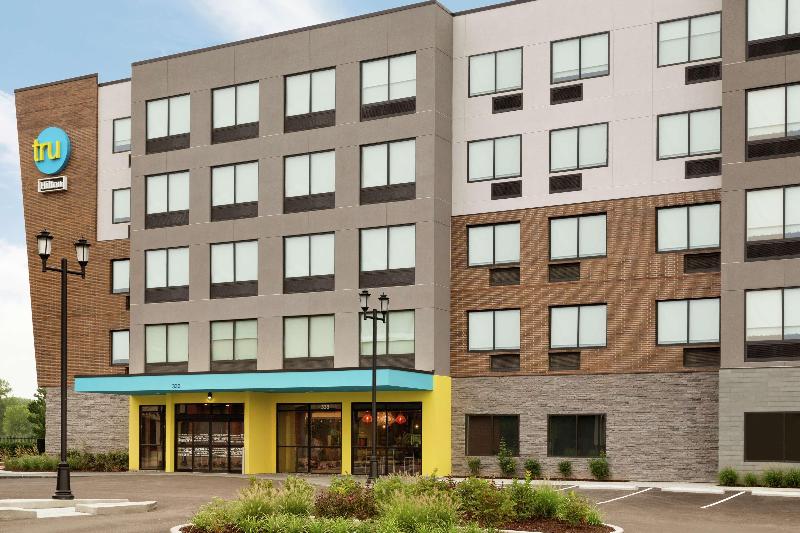 Tru by Hilton St. Charles St. Louis MO - carbon neutral hotel in Saint Charles