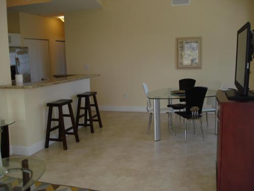 Westover Arms Hotel - photo 21