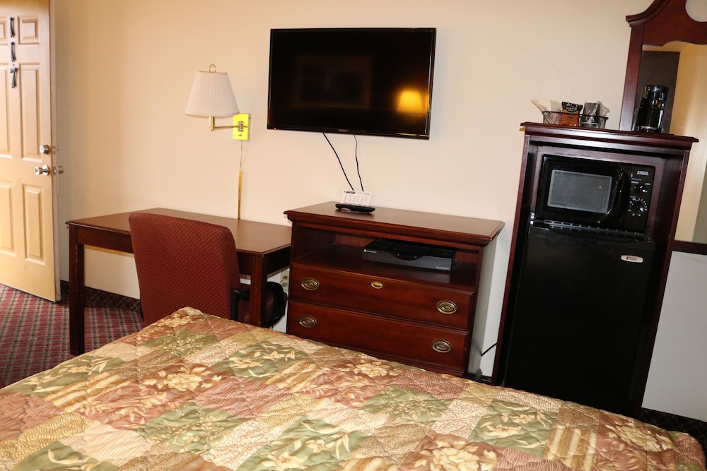 Battlefield Inn Springfield - photo 6
