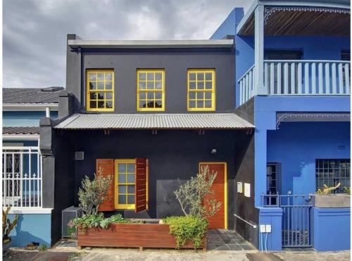 Lion House in Bo Kaap Number 53 — 4-Star Luxury Hotel in Cape Town, South Africa