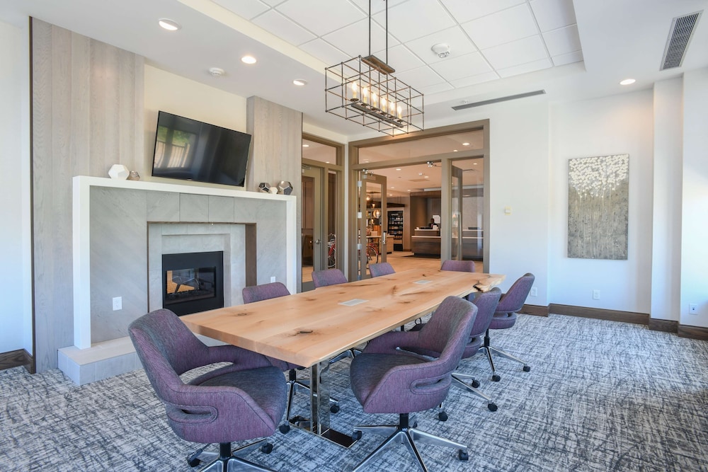 Hilton Garden Inn Cincinnati Midtown - photo 47