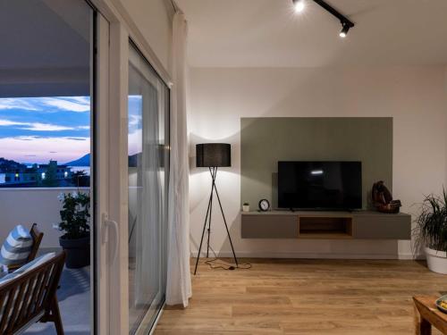 Apartments aMare Three Bedroom Apartment with Balcony and Sea View
