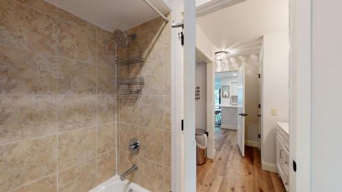 7805 Centre Court - photo 17