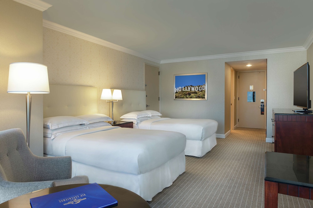 Hilton Los Angeles Universal City - photo 16