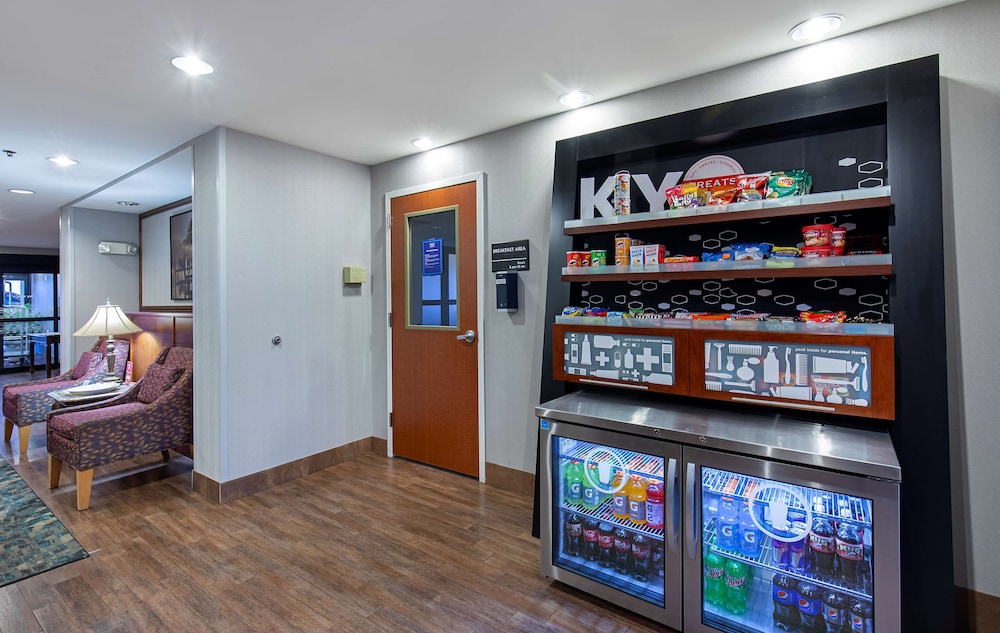 Hampton Inn Corbin KY - photo 29