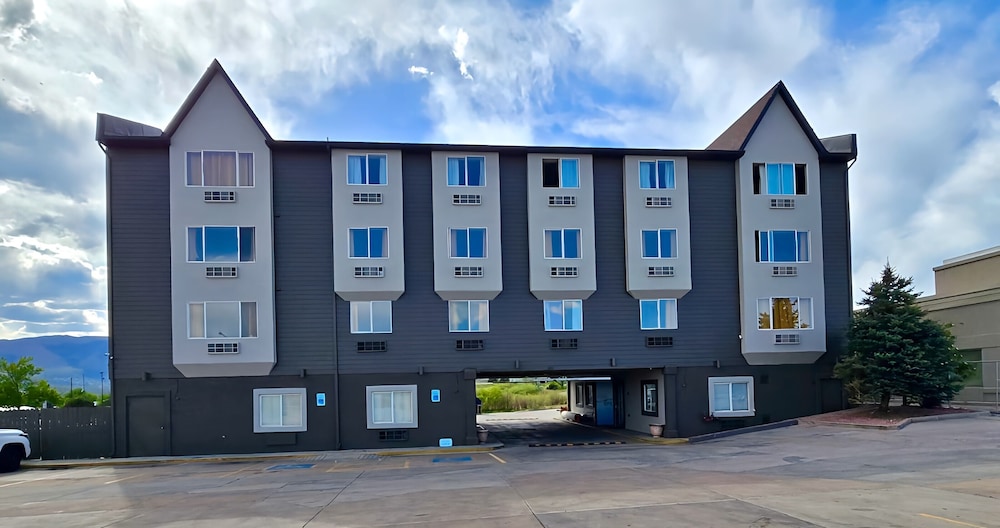 Days Inn by Wyndham Colorado Springs Air Force Academy - featured photo