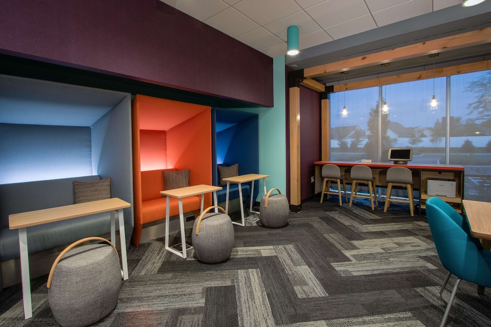 Tru by Hilton Grove City Columbus - photo 6