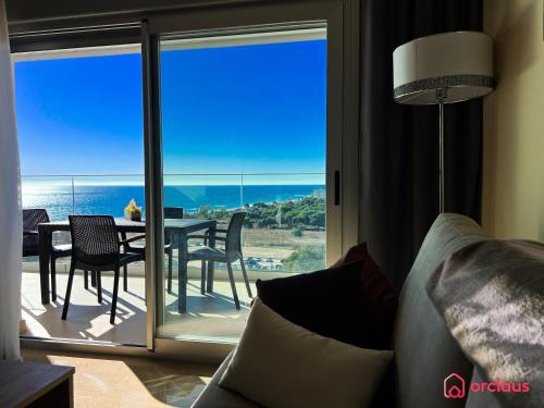 Calma Y Relax En El Mediterraneo — Cabanes