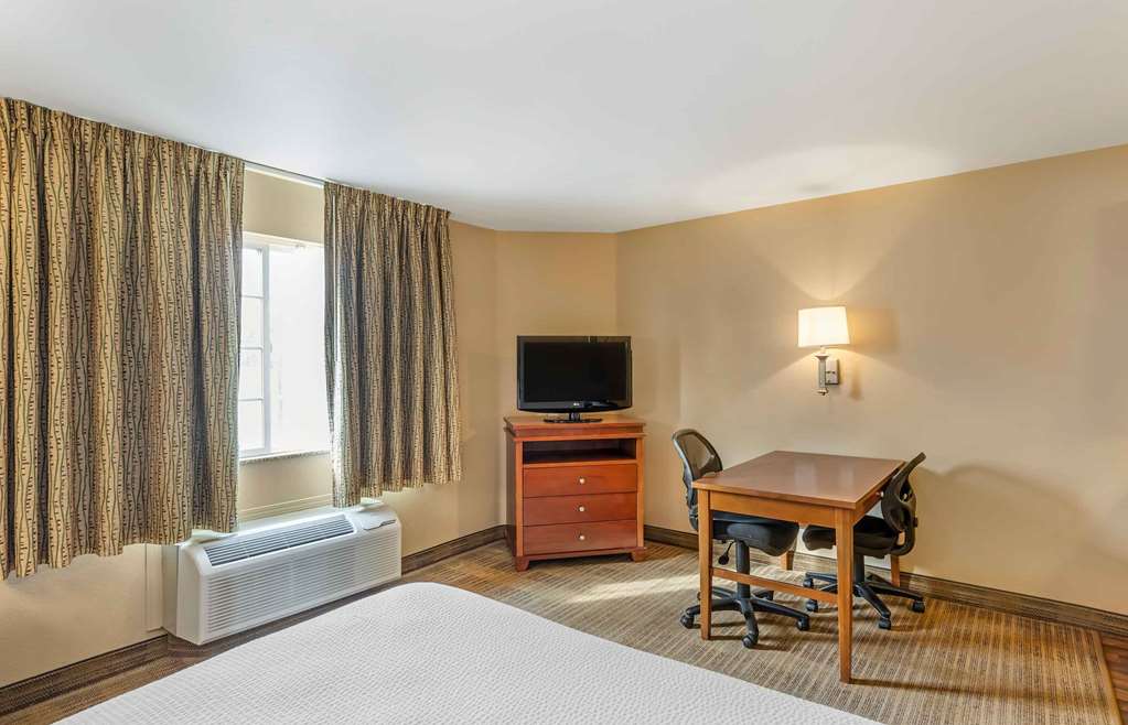 Extended Stay America Suites Bakersfield Chester Lane - photo 8