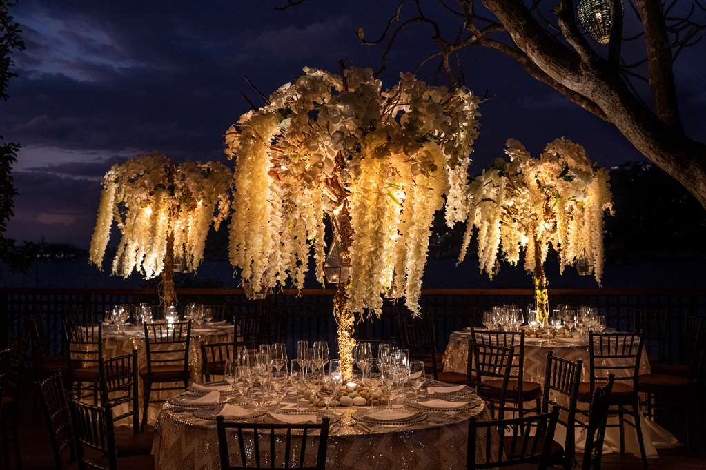 Banyan Tree Cabo Marques Montaje Las Rocas