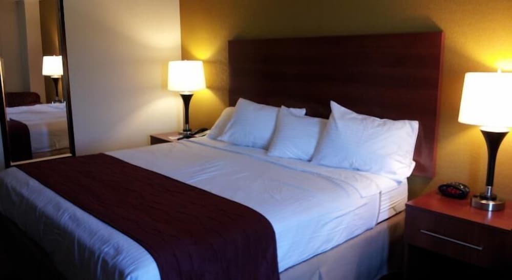 Days Inn by Wyndham Indiana PA Near IUP - photo 4